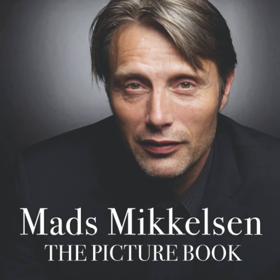 洋書 MadsMikkelsen DIE ILLUSTRIERTE BIOGRAFIE Mads Mikkelsen Picture Book: A Great Gift With Impressive